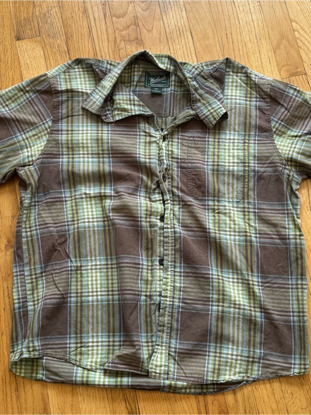 Woolrich Brown & Green Plaid Short-Sleeve Button-Up Shirt